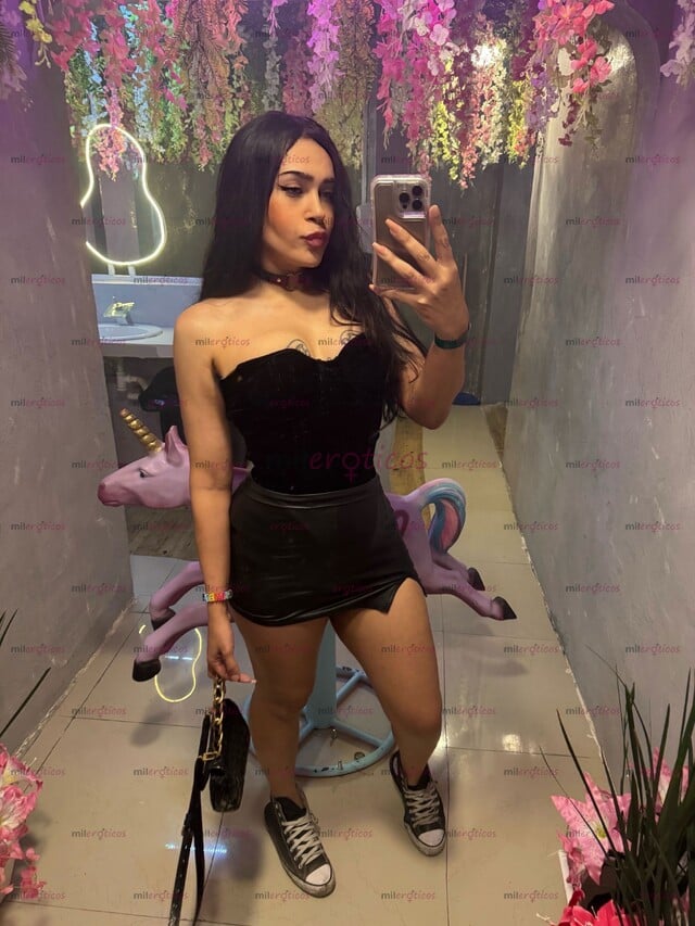 FOTOS DE ALEXANDRA FIESTERA ACEPTO TODAS LAS TARJETAS