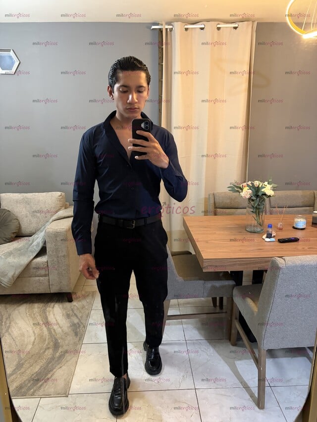 FOTOS DE JOVEN REGIO NALGON Y VERGON CON 22 CM, CON LUGAR