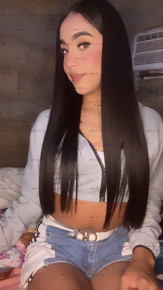 FOTOS DE HOLA ME LLAMO LILI VICTORIA UNA CHICA MUY COMPLACIENTE