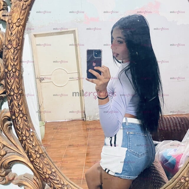 FOTOS DE HOLA ME LLAMO LILI VICTORIA UNA CHICA MUY COMPLACIENTE