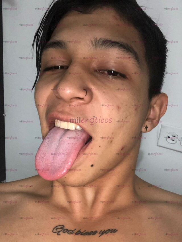 FOTOS DE CHICO SEXY Y NUEVO EN LA CIUDAD , EN BUSCA DE DIVERSIÓN