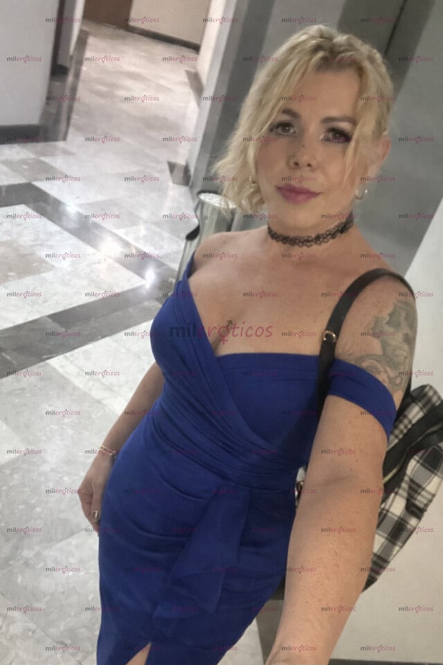 FOTOS DE MUJER, TRANS, RUBIA, DE BONITO CUERPO, PIEL BLANCA, SIEMPRE OLIENDO RICO