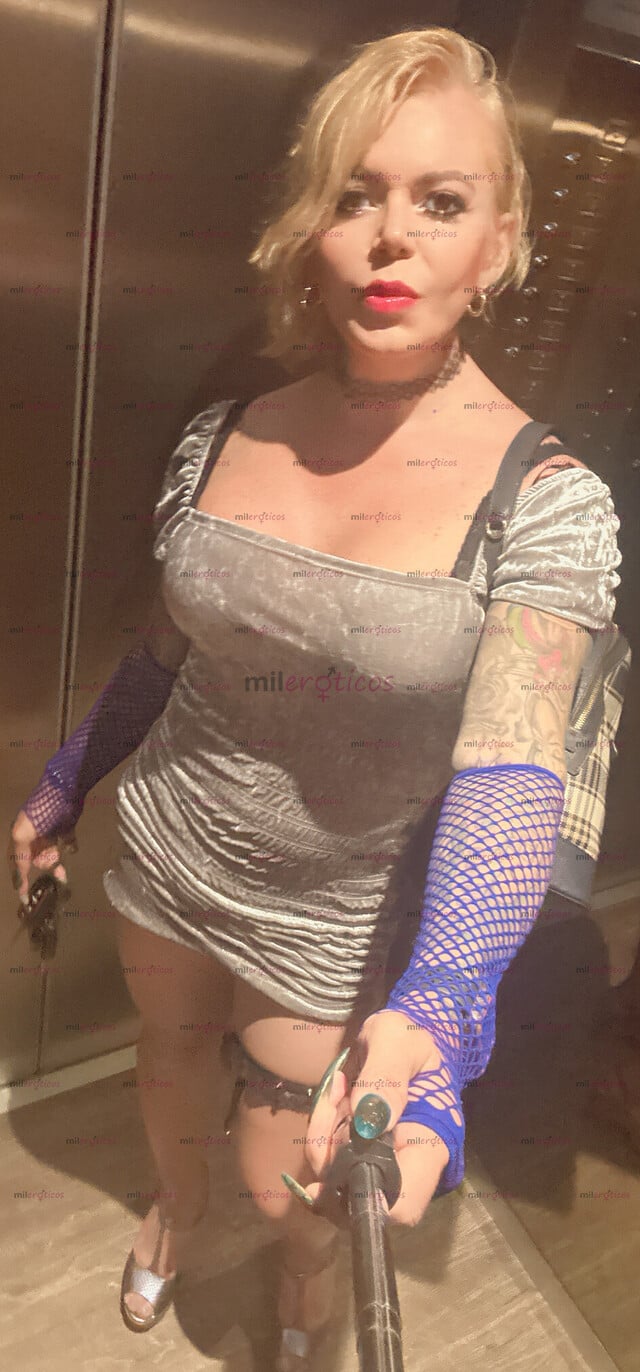 FOTOS DE MUJER, TRANS, RUBIA, DE BONITO CUERPO, PIEL BLANCA, SIEMPRE OLIENDO RICO