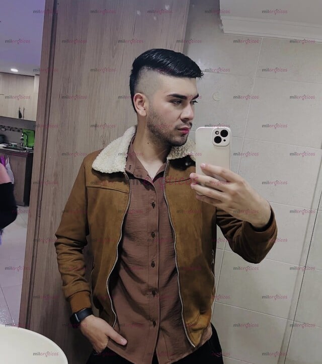 FOTOS DE SOY GERARDO, MASAJISTA EROTICA, VEN PARA TENER EL GUSTO DE ATENDERTE, TAMBIÉN HA