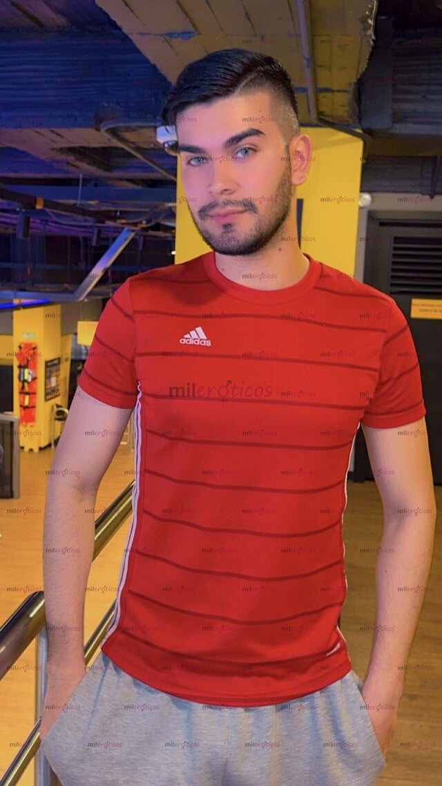 FOTOS DE SOY GERARDO, MASAJISTA EROTICA, VEN PARA TENER EL GUSTO DE ATENDERTE, TAMBIÉN HA