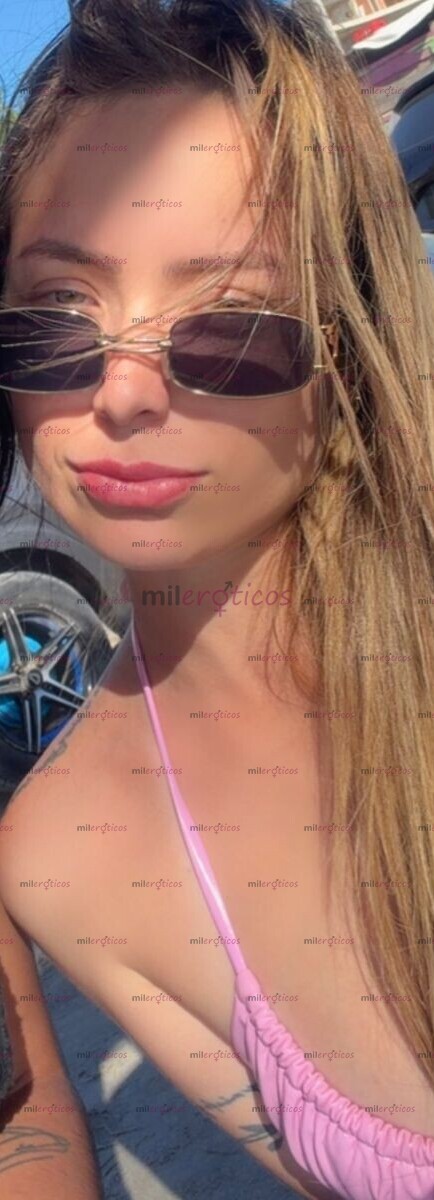 FOTOS DE BELLA RUBIA, OJOS CLAROS, ATRACTIVAS, SEXY, EMPÁTICA, BASTANTE DULCE,