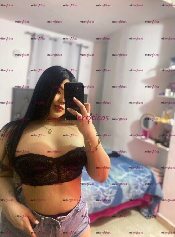 FOTOS DE NENITA DE 21 AÑOS ATRACTIVA NALGONA TETONA NINFOMA TRAVIESA Y BIEN CACHONDA