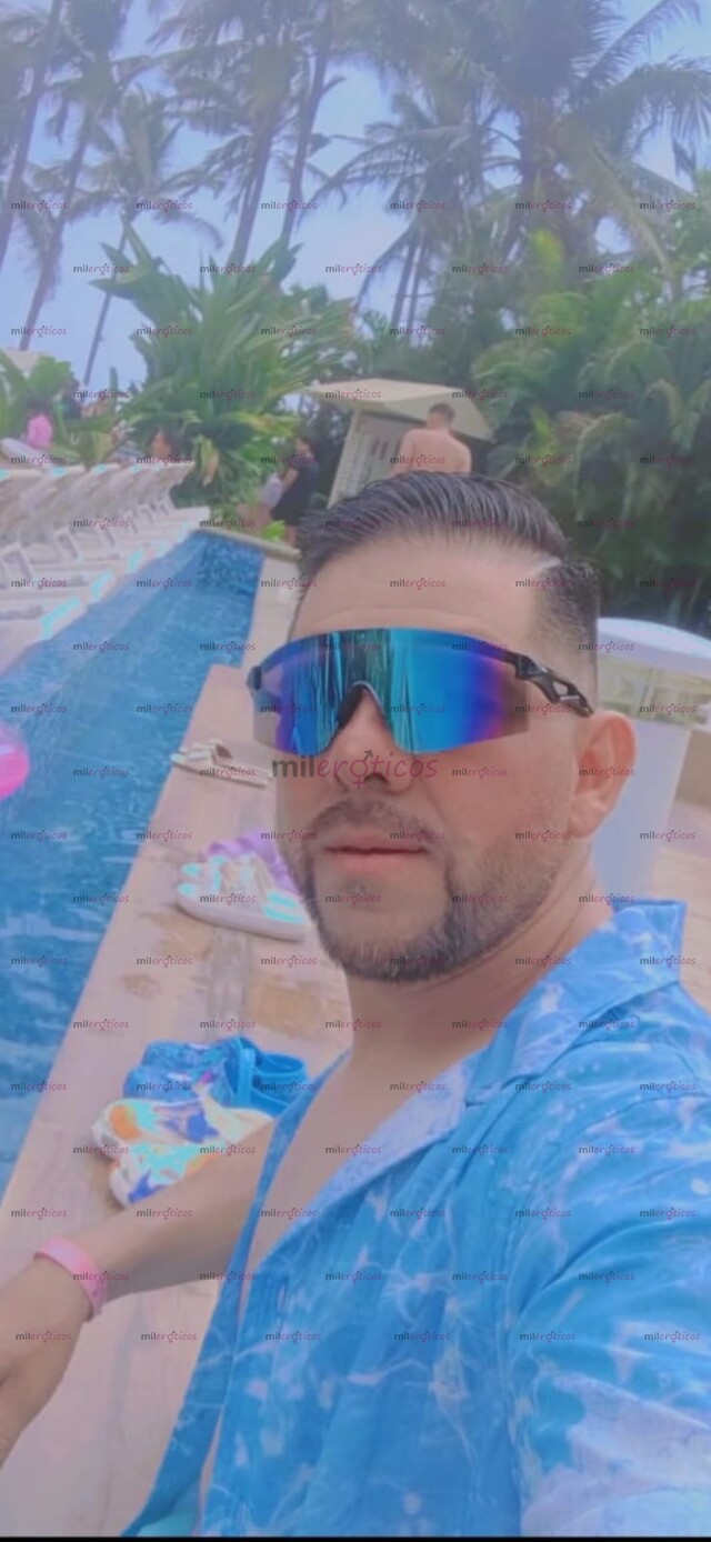 FOTOS DE CHACAL DOTADO PARA DOS BANDIDAS HOT,GANOSAS DE VERGA CUMPLO SU FANTASIA