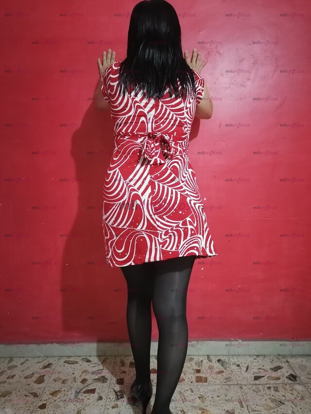 FOTOS DE MUJER CASADA Y MUY BIEN CONSERVADA PERO MUY ZORRITA! TE GUSTO PARA UNA FANTASÍA?