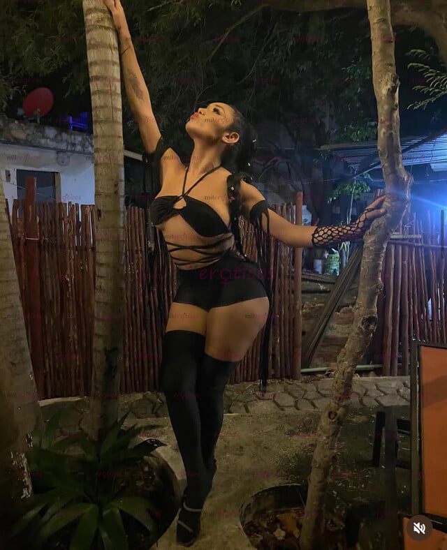FOTOS DE LUNA TÚ NENA TRAVIESAS Y CACHONDA DE REGRESO PARA DARLES MUCHO PLACER
