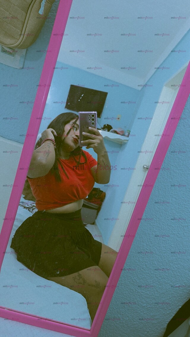 FOTOS DE HOLA AMOR SOI UNA JAROCHITA RICA APRETADITA VEN AMOR TE TRATO COMO REY