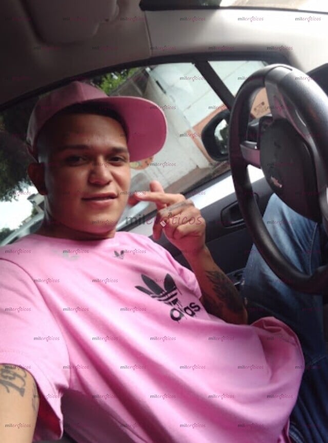 FOTOS DE HOLA SOY SEBASTIÁN UN CHICO MUY CALIENTE Y LECHERO