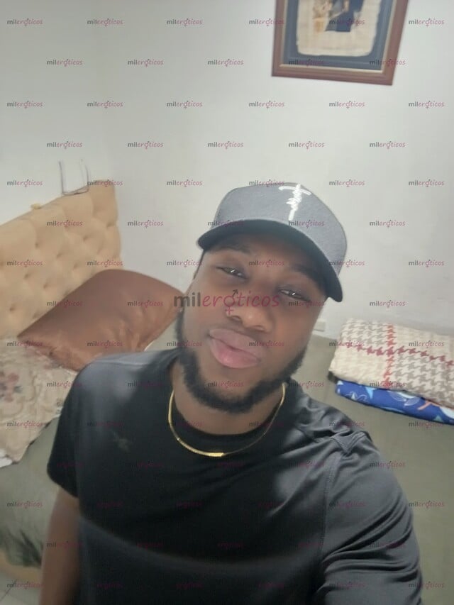 FOTOS DE NEGRO ARRECHO VERGON COMPLACIENTE PRUEBAME Y NO TE ARREPENTIRÁS