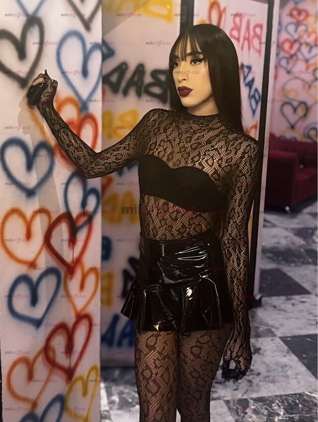 FOTOS DE TU PUTITA PELI NEGRA FAVORITA DISPONIBLE PARA COMPLACERTE