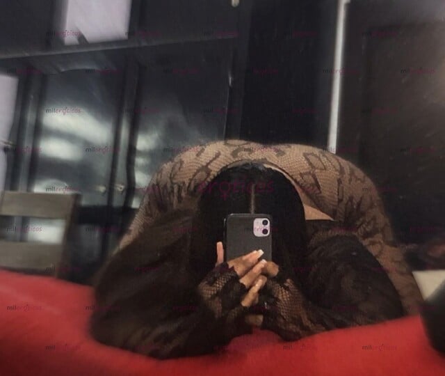 FOTOS DE UNIVERSITARIA HOT, RICO CULO Y CARAMELO RECIEN LLEGADO A TU CD