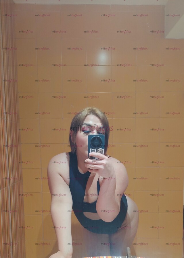 FOTOS DE RECIEN LLEGADA DEL PUERTO CURVY PETTITE POR POCOS DIAS