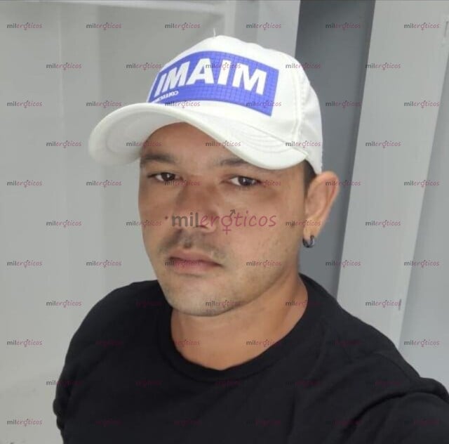 FOTOS DE HOLA CHICAS SOY UN HOMBRE CABALLEROSO, CARIÑOSO COMPLACIENTE. ESTOY AQUÍ PARA CU