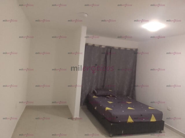 FOTOS DE CASA. Y HABITACIONES NUEVAS PARA TRABAJAR ENEL BARRIO LA DELICIA