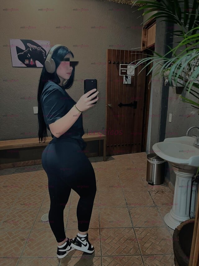 FOTOS DE ISABELLA 19 AÑOS SEXY BLANQUITA CADERONA CACHONDA Y SUPER COMPLACIENTE
