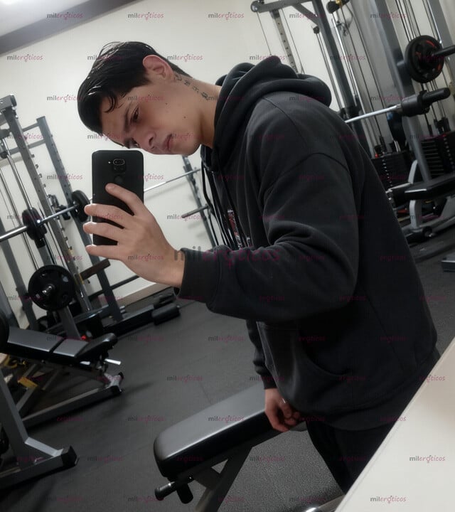 FOTOS DE HOMBRE JOVEN SERIO LIMPIO Y DISCRECIÓN TOTAL