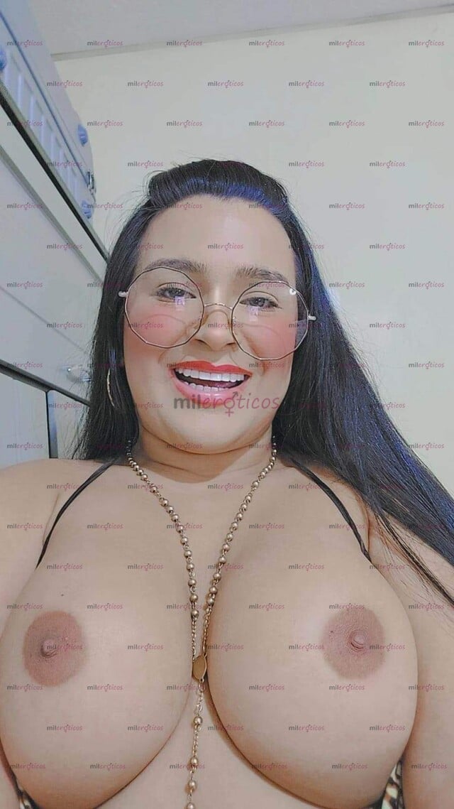 FOTOS DE ROMPE LA RUTINA Y VEN A CHUPAR, HASTA QUE ME SAQUES LA LECHE, EN MI APTO PVT:
