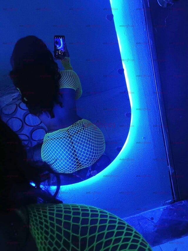 FOTOS DE SAMI VOLVIO PARA HACERTE DISFRUTAR DEL MEJOR SEXO DELICIOSO