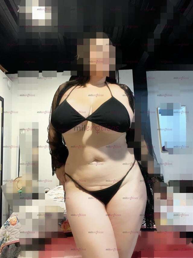 FOTOS DE ARIEL LINDA DE CUERPO Y CARA SÚPER TETONA