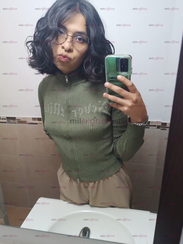 FOTOS DE JOVENCITA DELGADITA DELICADA Y AMOROSA SOLO PARA TI.
