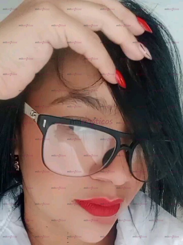 FOTOS DE HERMOSA SUMISA PARA TODOS TUS ANTOJOS, FETICHES, TRATO DE NOVIOS, CARICIAS Y MU