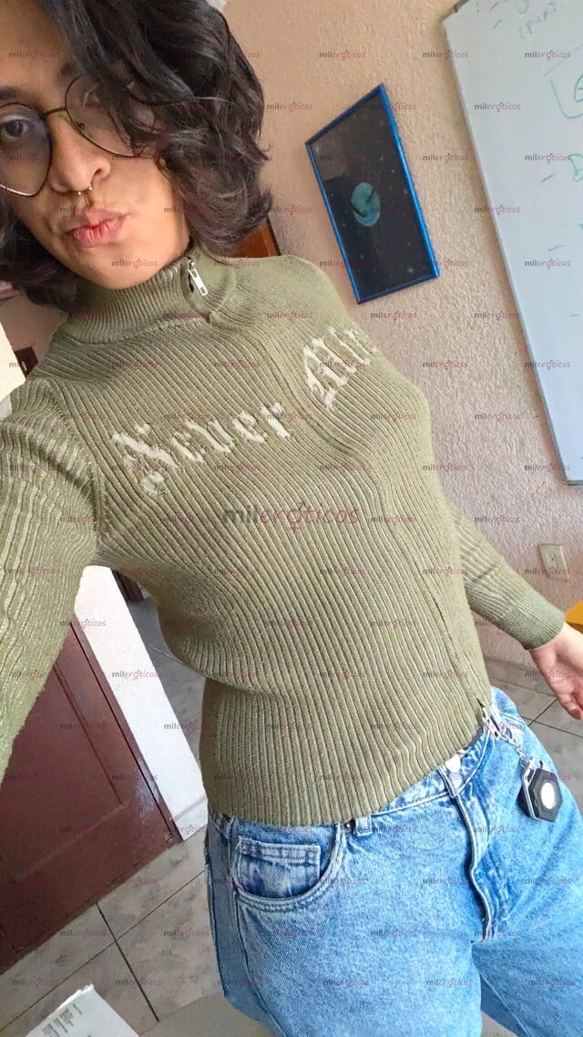 FOTOS DE JOVENCITA DELGADITA DELICADA Y AMOROSA SOLO PARA TI.