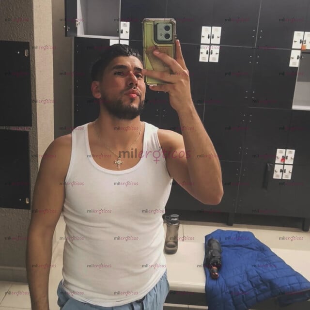 FOTOS DE DANTE CALIENTE Y ALGO TRAVIESO, BUSCANDO CUMPLIR TUS FANTASÍAS MÁS OSCURAS