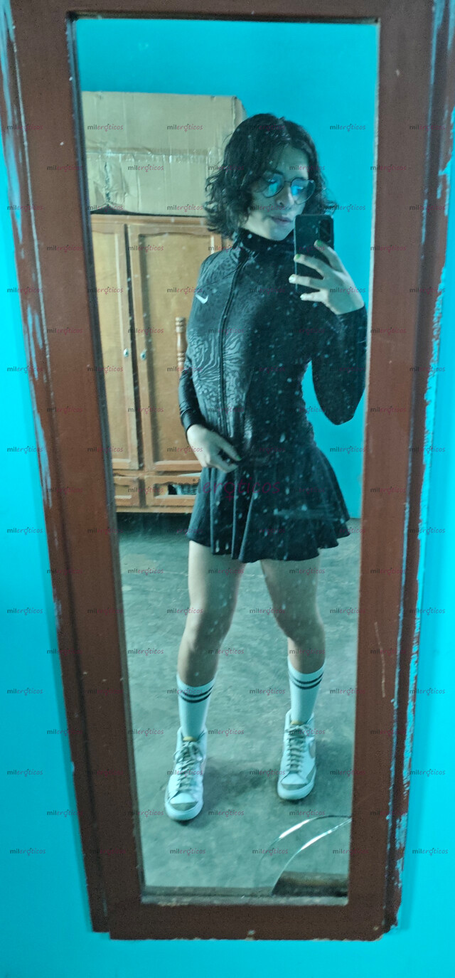 FOTOS DE JOVENCITA DELGADITA DELICADA Y AMOROSA SOLO PARA TI.