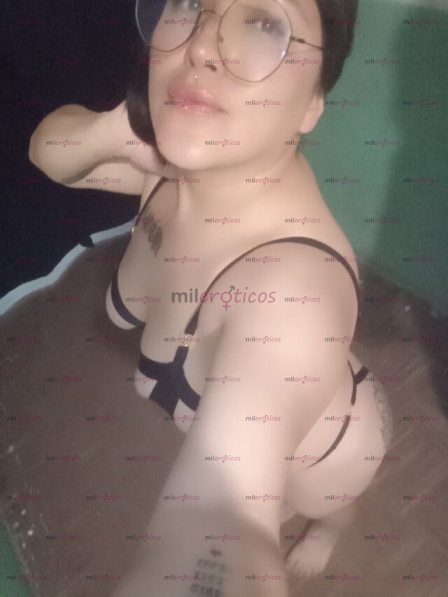 FOTOS DE TU PUTITA SUMISA Y COMPLACIENTE MASAJES SENSUAL Y ALGUNOS FETICHES SAMANTHA