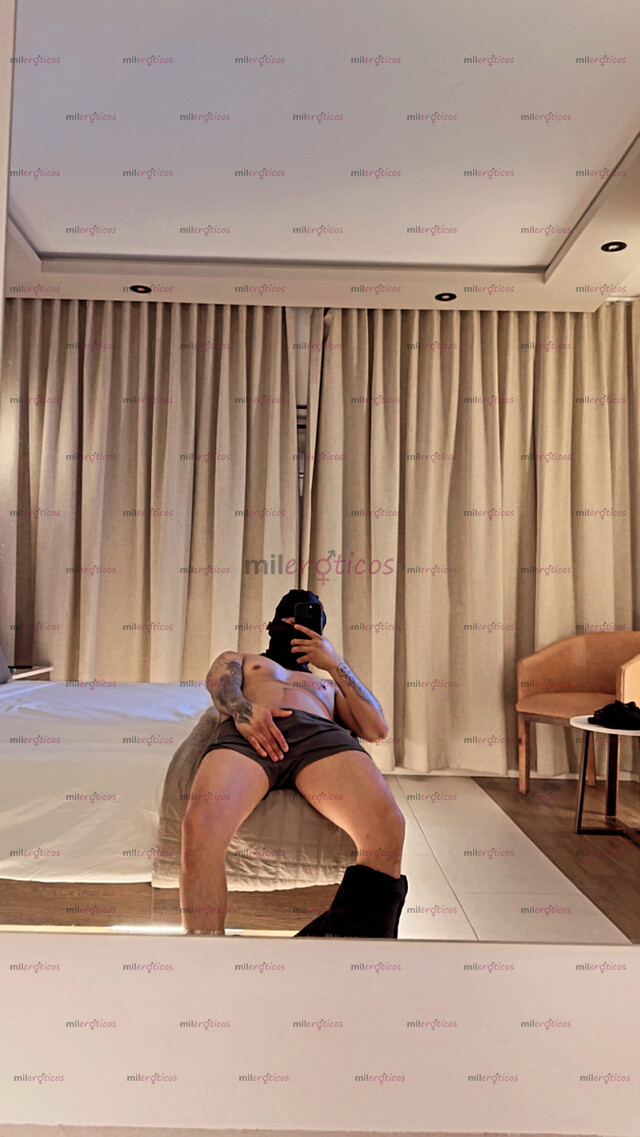 FOTOS DE JOVEN DISCRETO ,CALIENTE DISPUESTO A PASARLA RICO CONTIGO