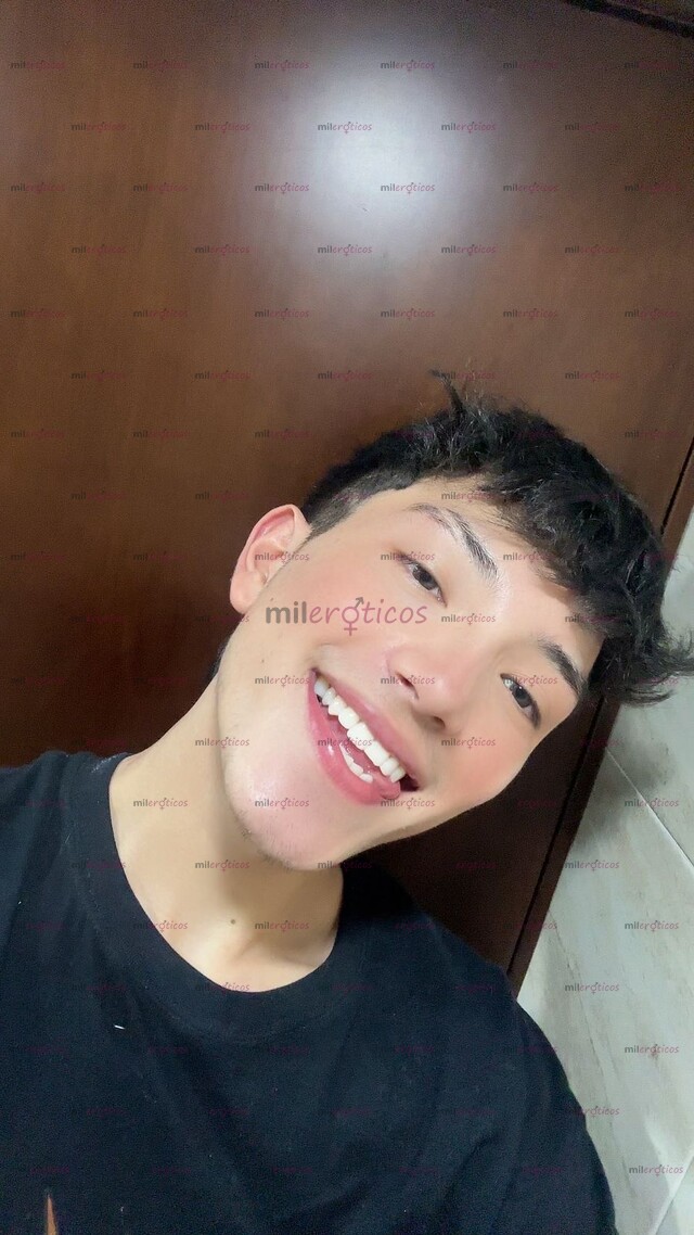 FOTOS DE JOVEN VARONIL CON BUENA VIBRA Y MENTE ABIERTA A LO QUE QUIERAS