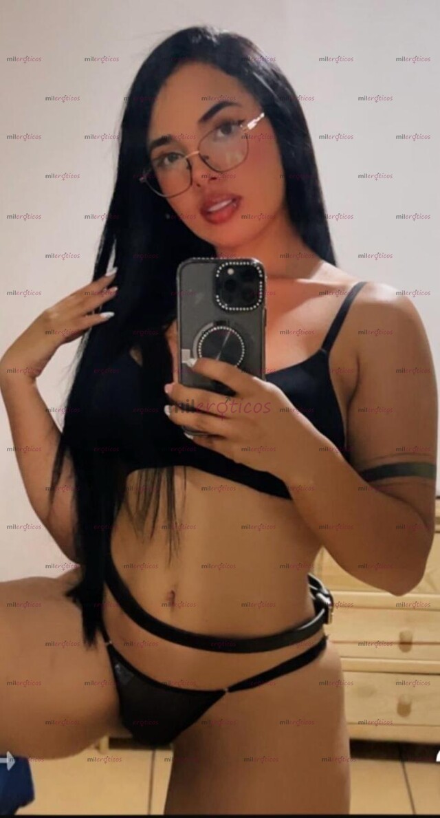 FOTOS DE HERMOSA COLOMBIANA EXELENTE CUERPO , SÚPER ACCESIBLE Y BUENA ONDA