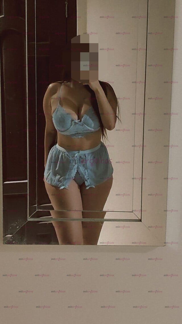 FOTOS DE DE REGRESO ATU CD PAPI VANESSA 1000 LA HORA 800 MEDIA