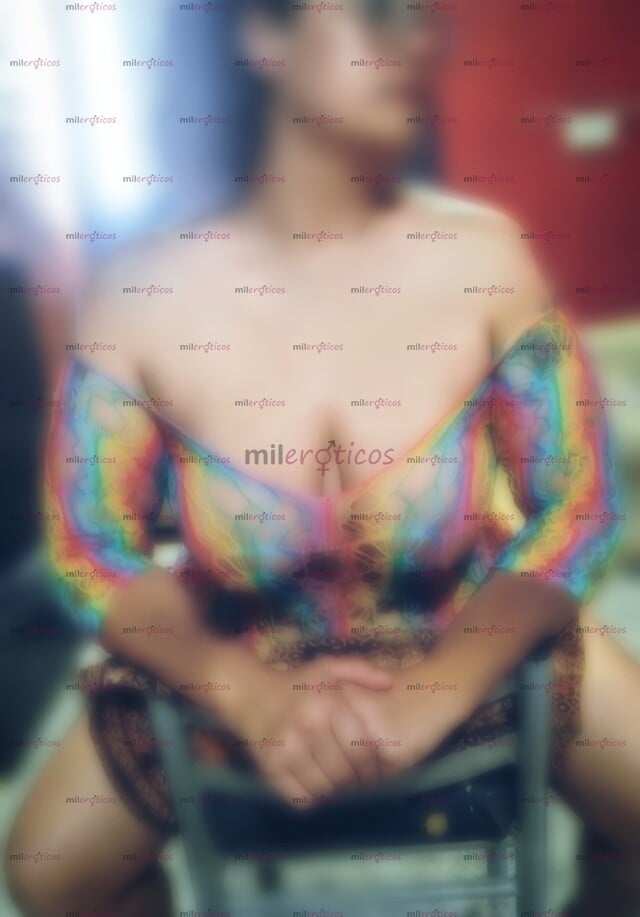 FOTOS DE MILF TETONA CALIENTE VEN Y DISFRUTA UNA RUSA EN MIS TETAS GRANDES