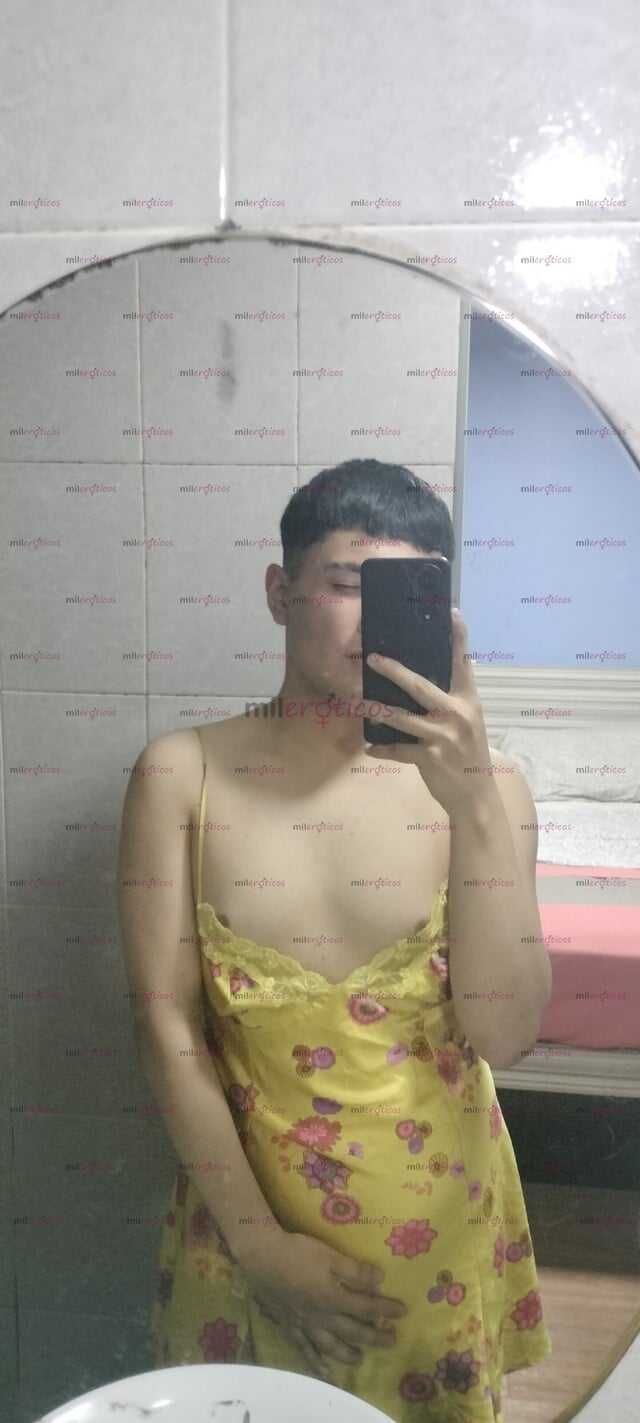FOTOS DE FEMBOY EN LENCERÍA DE 20 AÑOS CALIENTE, SUMISA Y CULONA