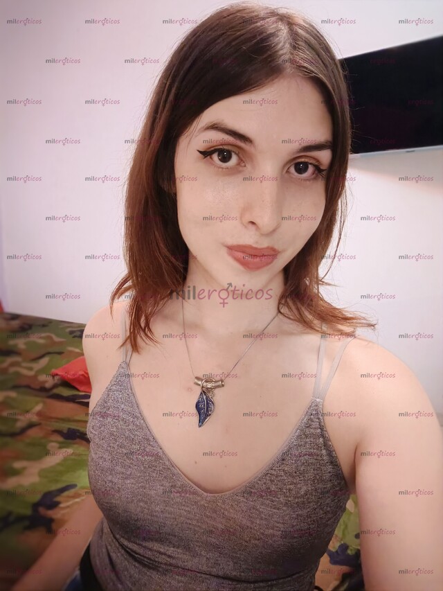 FOTOS DE TU CHICA TRANS PREFERIDA, JOVENCITA Y PIEL BLANCA