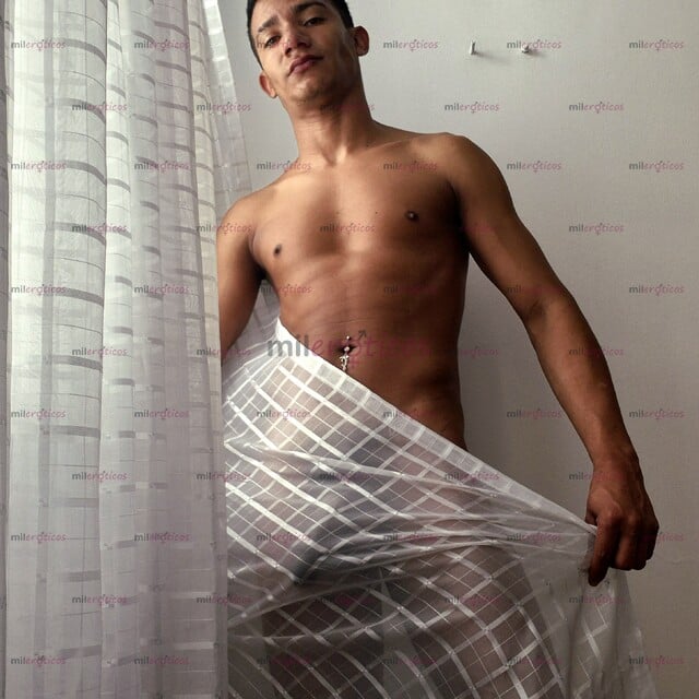 FOTOS DE CHICO JOVEN CON 20 CM DE VERGA BUSCANDO DIVERSIÓN