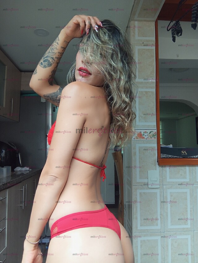 FOTOS DE SOY UNA LINDA CHICA, DE BOGOTA. DELGADA Y MUY SEXY