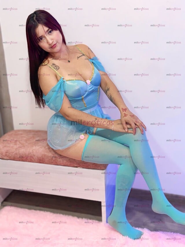 FOTOS DE FLACA DISPUESTA A DIVERSIÓN PARA QUE LLENES TODOS MIS AGUJEROS