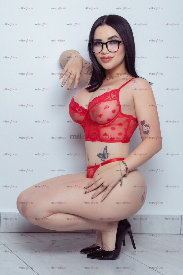 FOTOS DE DELICIOSA PUTA QUE TE APRIETA DELICIOSO SOY COMPLACIENTE PARA TI