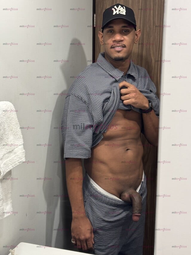 FOTOS DE VERGON DOTADO DISPUESTO A CUMPLIR TUS FANTASÍAS.