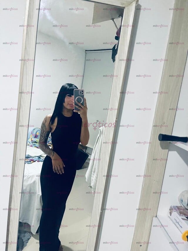 FOTOS DE LINDA MORENITA CALIENTE DE 19 AÑOS FLAQUITA CULONA