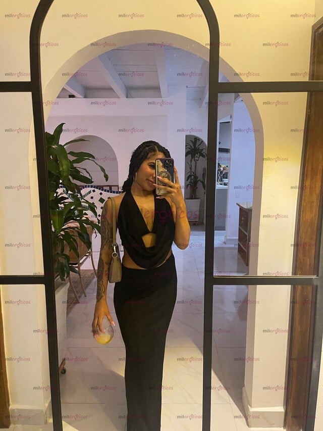 FOTOS DE LINDA MORENITA CALIENTE DE 19 AÑOS FLAQUITA CULONA