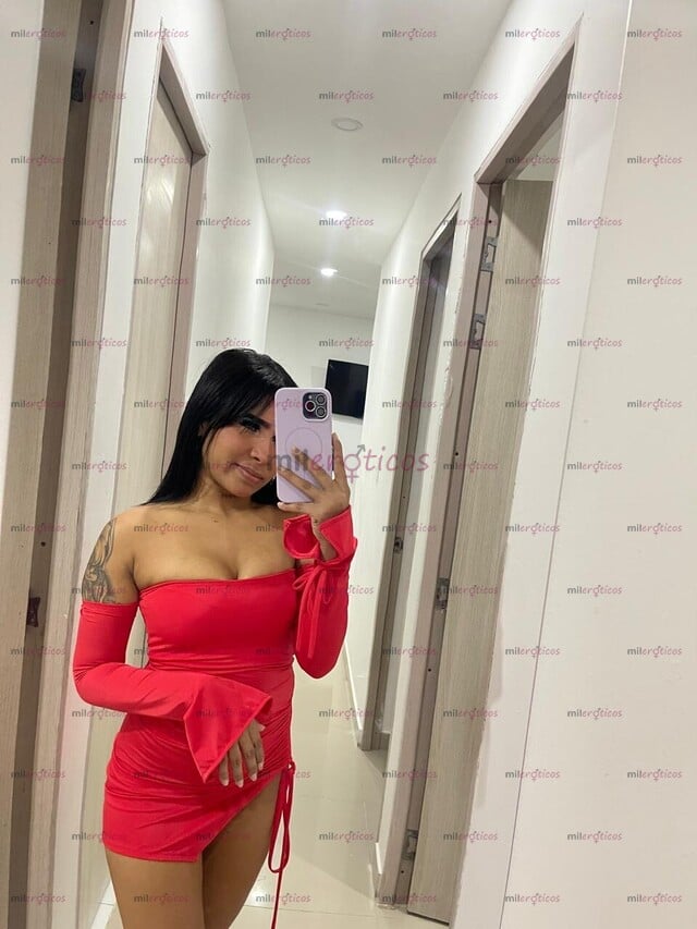 FOTOS DE LINDA MORENITA CALIENTE DE 19 AÑOS FLAQUITA CULONA