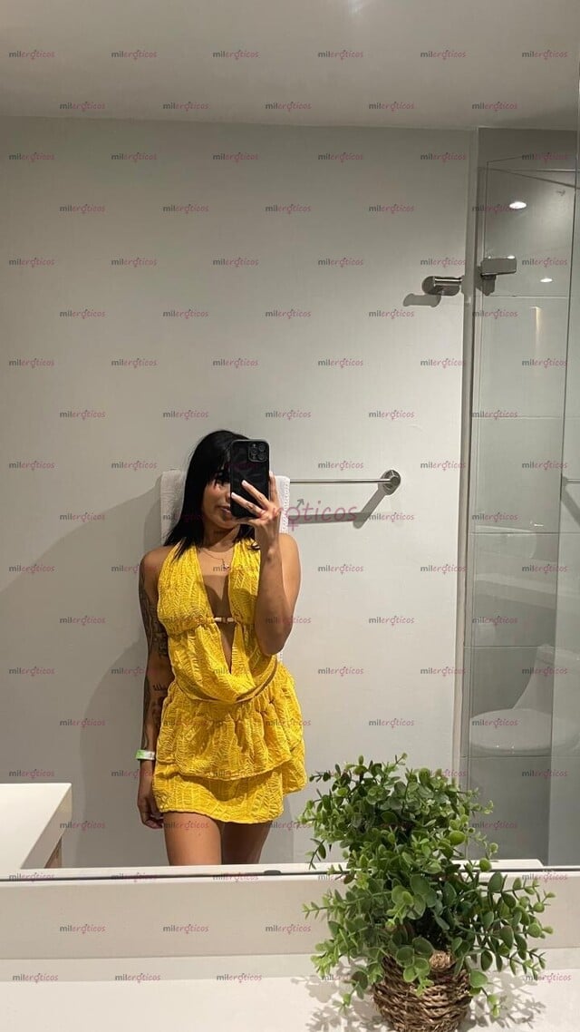FOTOS DE LINDA MORENITA CALIENTE DE 19 AÑOS FLAQUITA CULONA