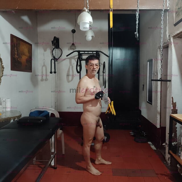 FOTOS DE 311 370 5962 CLUB DEL MASAJE EROTICO NUDISMO DIDO LOPEZ PASIVO 62 AÑOS MEDELLIN